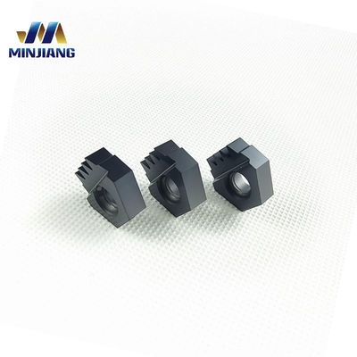 Insert de carbure de haute performance pour une coupe efficace des fils
