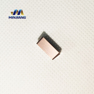 SCMT120408 Insert de carbure pour l'usinage de finition et de semi-finition de l'acier